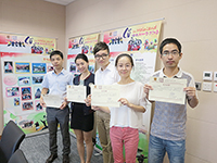 Certificate presentation to visiting students